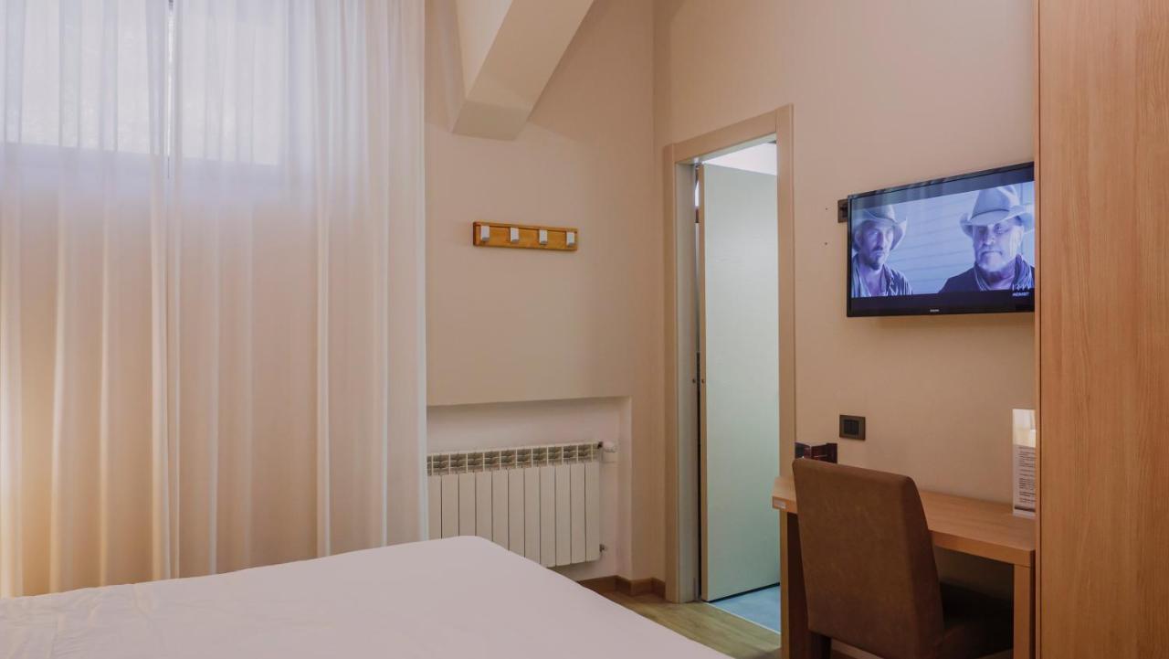 Hotel Nido dell'Aquila Assergi Esterno foto