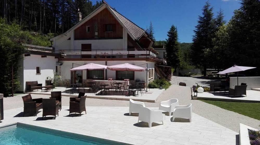 Hotel Nido dell'Aquila Assergi Esterno foto